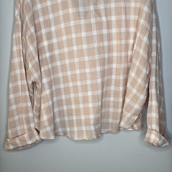 Show Me Your Mumu Jessica Button Down Oversized Top in Cream Size XL - Picture 9 of 10